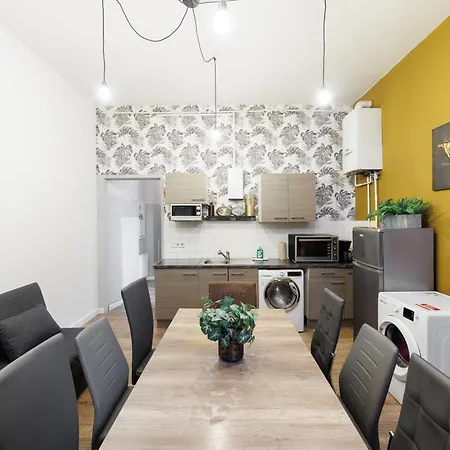 Stylish 4rooms Flat Am Adenauerplatz 8 Personen Kurfuerstendamm