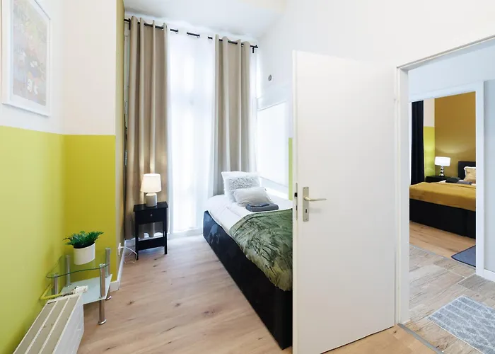 Stylish 4rooms Flat Am Adenauerplatz 8 Personen Kurfuerstendamm *