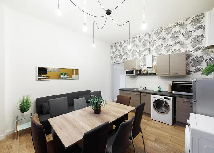 Stylish 4rooms Flat Am Adenauerplatz 8 Personen Kurfuerstendamm Διαμέρισμα *