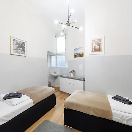 Stylish 4rooms Flat Am Adenauerplatz 8 Personen Kurfürstendamm * Berlín
