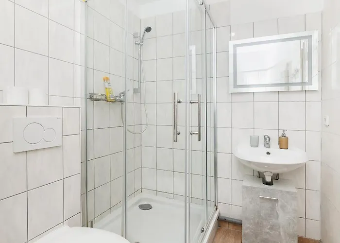 Stylish 4rooms Flat Am Adenauerplatz 8 Personen Kurfuerstendamm Lägenhet